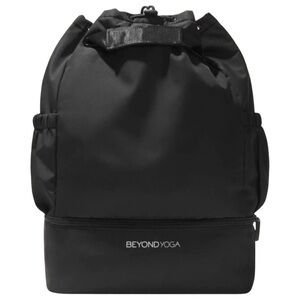 Beyond Yoga NWT Convertible Backpack Black